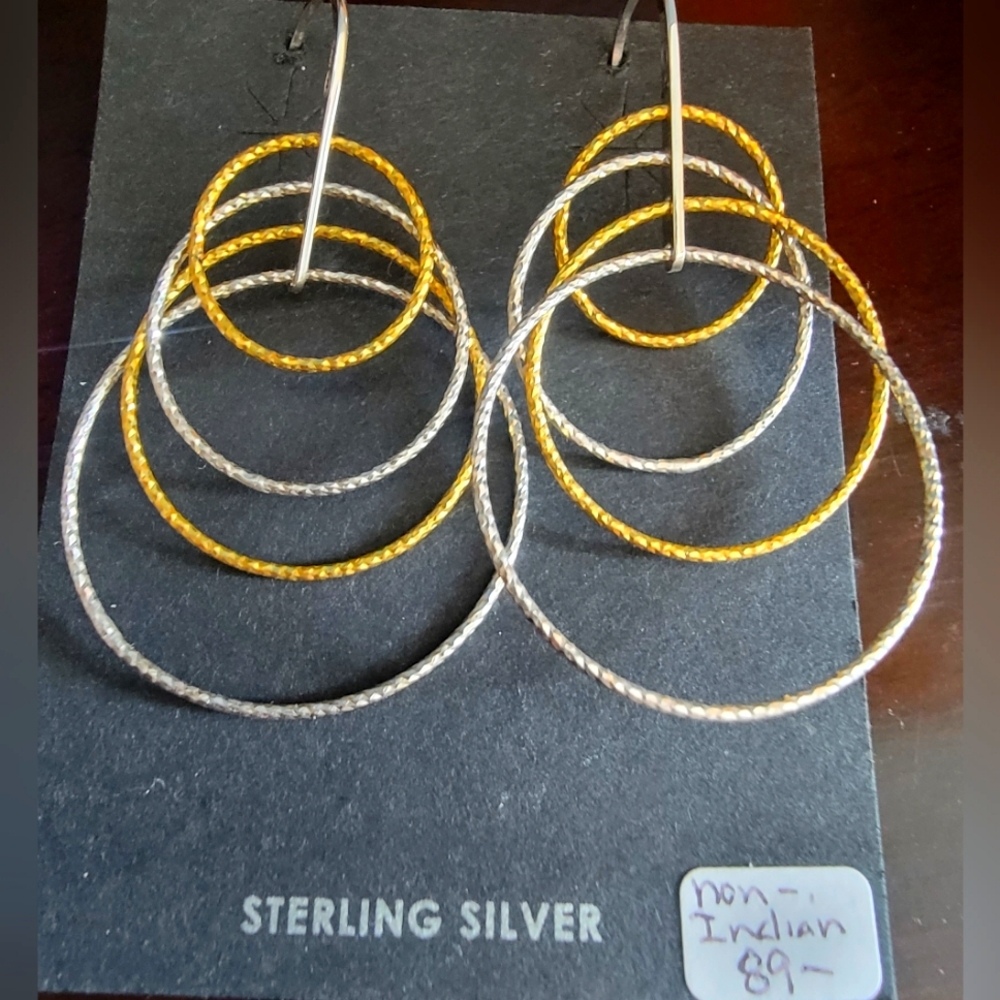 Sterling, Diamond cut, 4 graduated size hoops